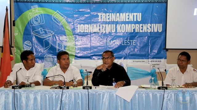 CI Fasilita MDRI hodi Partilla Informasaun ba Partisipantes Treinamentu Jornalizmu Komprensivu